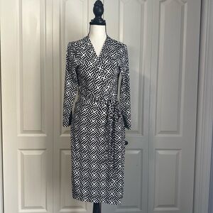 Elegant Black and White Patterned Dress